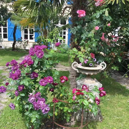 לינה וארוחת בוקר L'orangerie Du General 3*