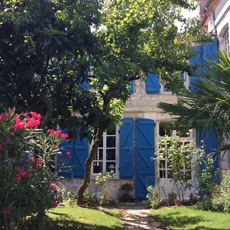 L'orangerie Du General Saint-Jean-dʼAngély