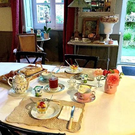 Couette-café L'orangerie Du General